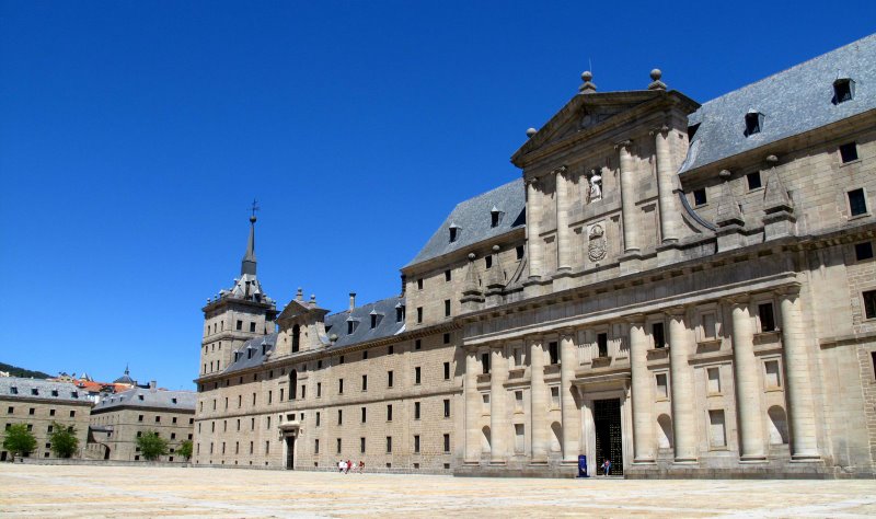 阿蓉：西班牙皇家修道院 Monastery of El Escorial