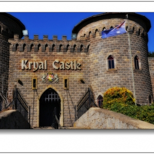 蓝莓：古城堡 — Kryal Castle